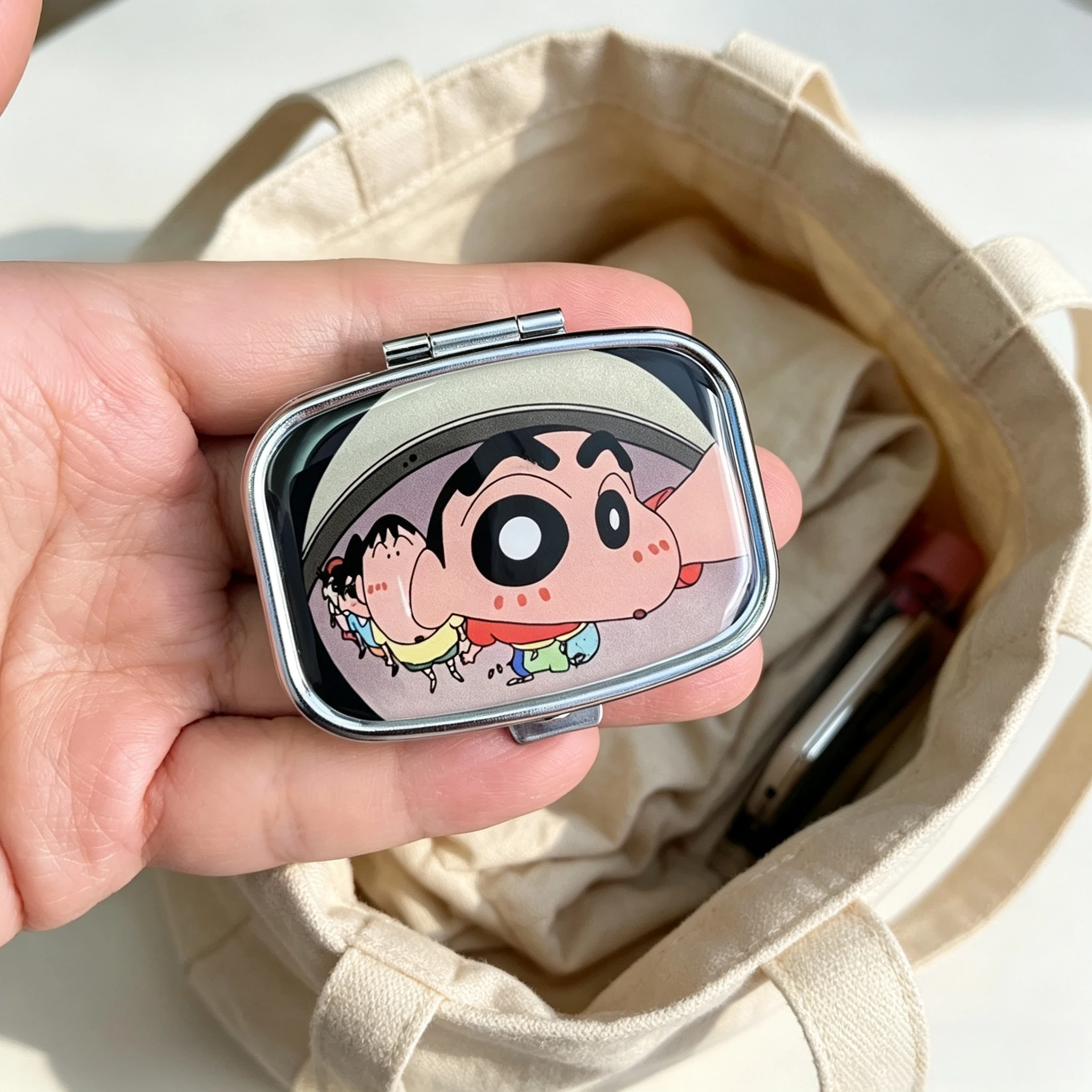 Hot Cartoon Crayon Shin-chan M - đánh giá và giá Case Fans